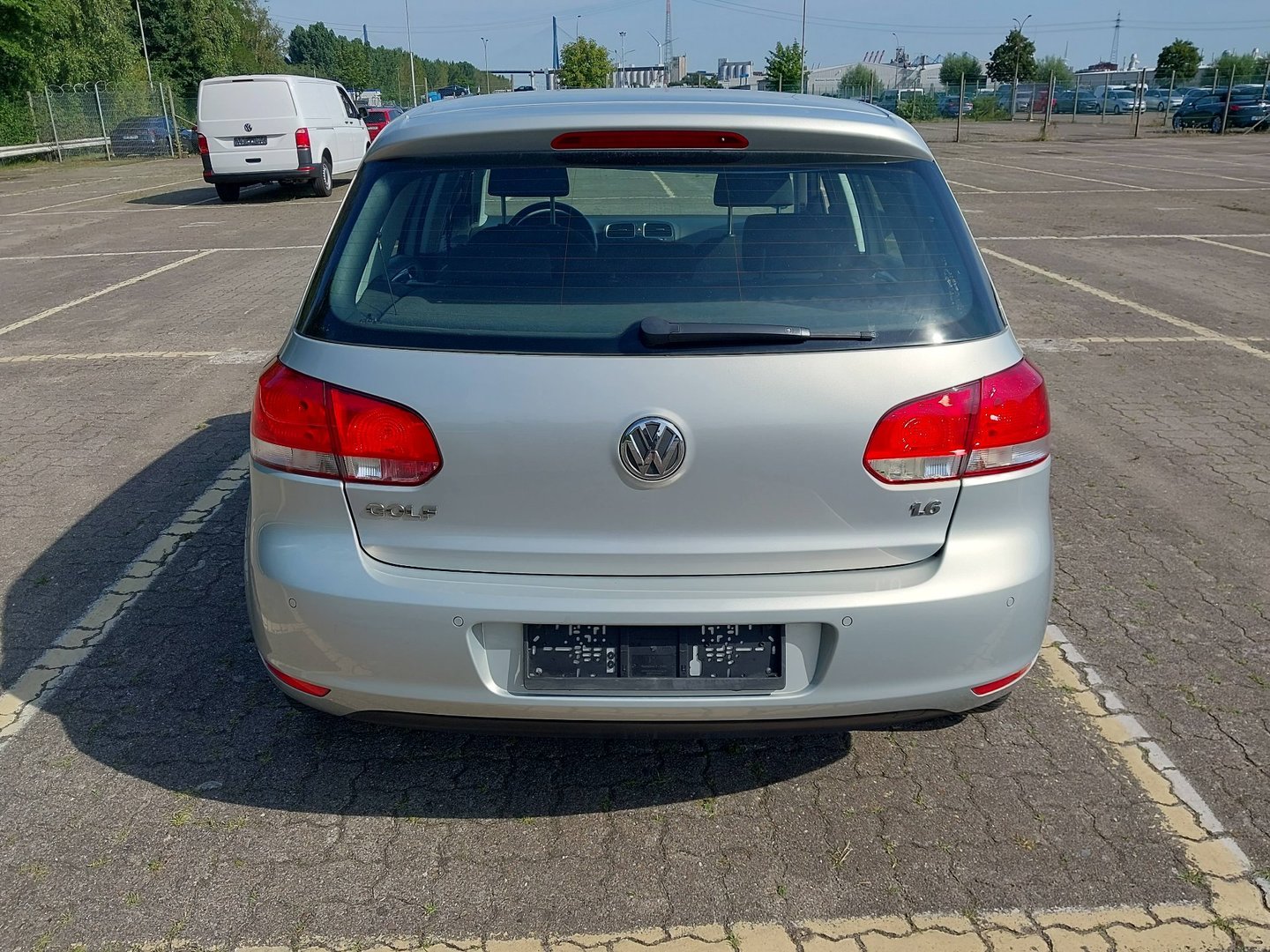 VW Golf 1,6 “Comfortline” Benzina