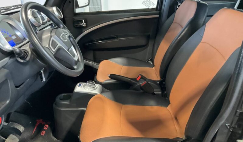 
								Masina 16 ani Electrica M1 full									